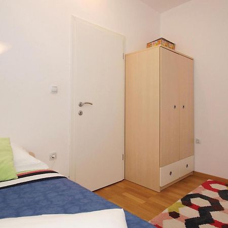 Awesome Apartment In Racisce With Wifi Zewnętrze zdjęcie