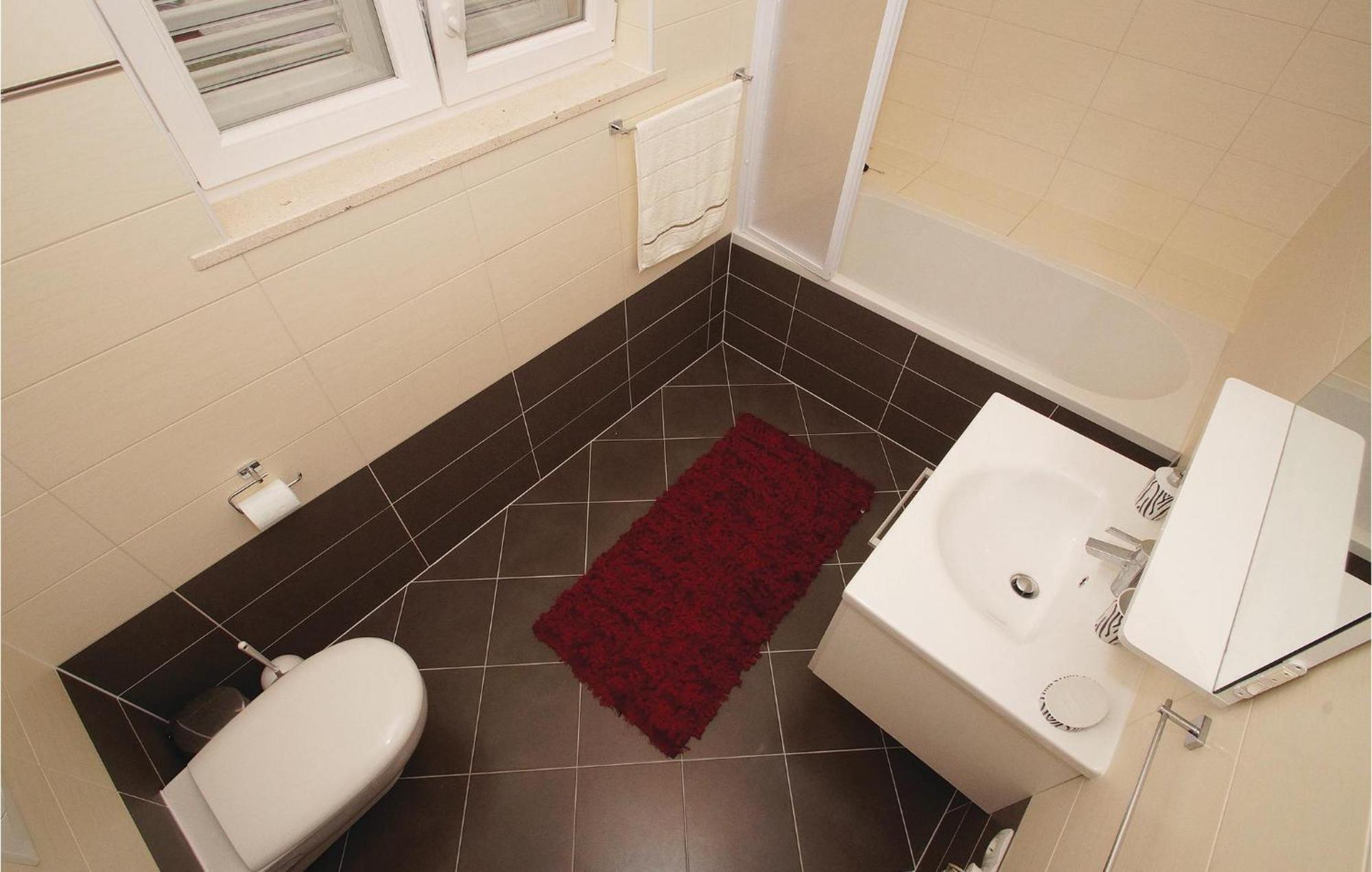 Awesome Apartment In Racisce With Wifi Zewnętrze zdjęcie